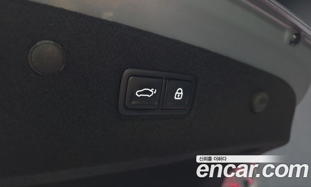 Kia K8 2.5 Gasoline 2WD Signature 2022 — фото 17