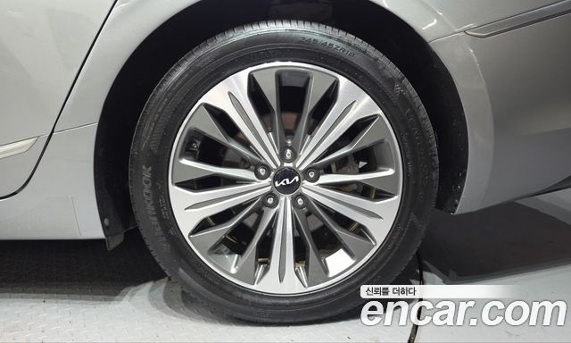 Kia K8 2.5 Gasoline 2WD Signature 2022 — фото 21