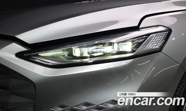 Kia K8 2.5 Gasoline 2WD Signature 2022 — фото 22
