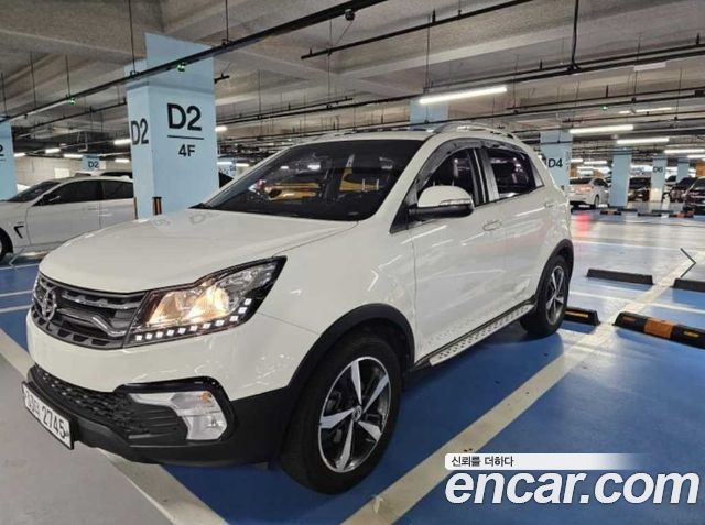 KG Mobility (SsangYong) Style Korando C 2.2 RX 2WD DLX 2017 — фото 2