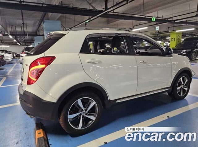 KG Mobility (SsangYong) Style Korando C 2.2 RX 2WD DLX 2017 — фото 4