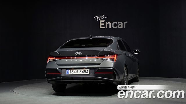 Hyundai Avante (CN7) 1.6 Inspiration 2024 — фото 4