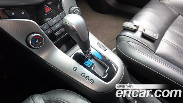Chevrolet Cruze 1.8 LTZ+ 2012 — фото 9