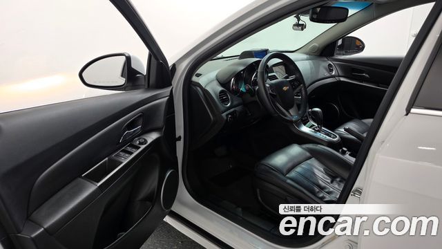 Chevrolet Cruze 1.8 LTZ+ 2012 — фото 10