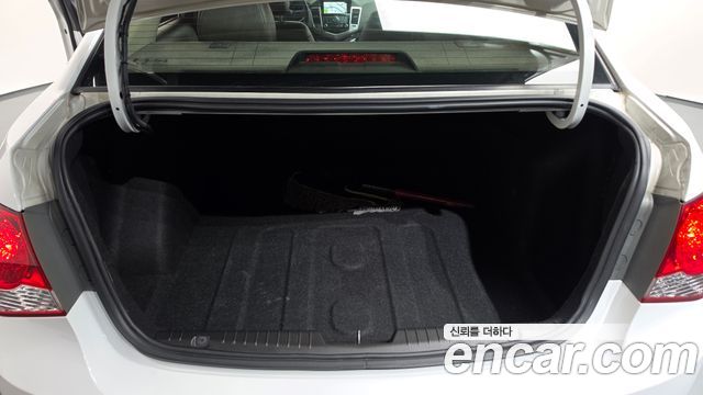 Chevrolet Cruze 1.8 LTZ+ 2012 — фото 17