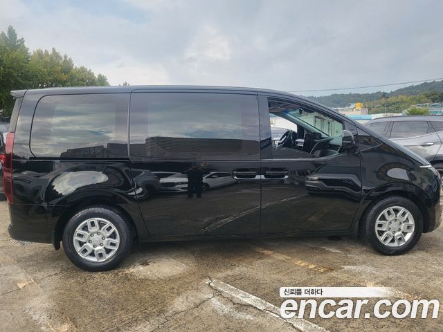 Hyundai Staria Cargo 3-Seater Modern 2022 — фото 4