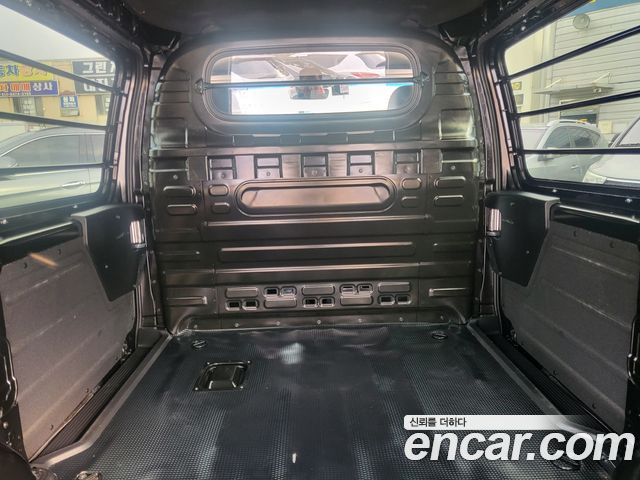 Hyundai Staria Cargo 3-Seater Modern 2022 — фото 6