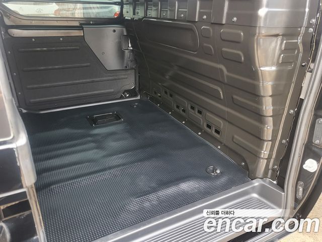 Hyundai Staria Cargo 3-Seater Modern 2022 — фото 10