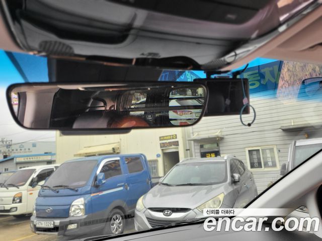 Hyundai Staria Cargo 3-Seater Modern 2022 — фото 18