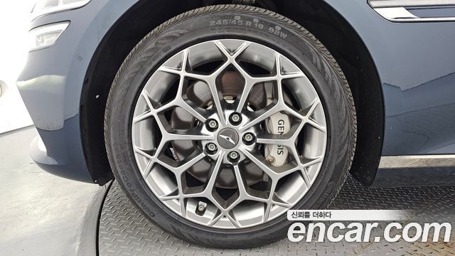 Genesis G80 (RG3) Gasoline 2.5 Turbo AWD 2022 — фото 5