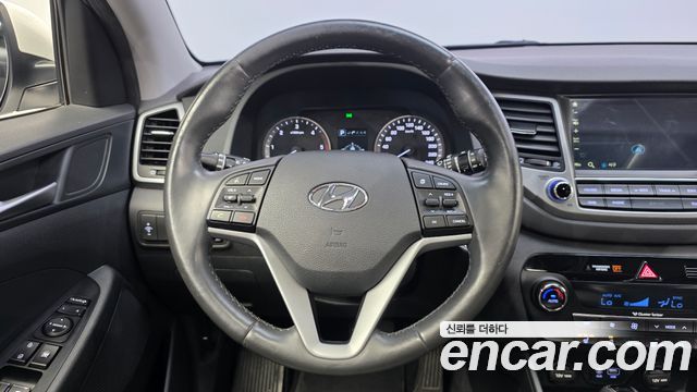 Hyundai Tucson Diesel 2.0 2WD Modern Special 2017 — фото 13