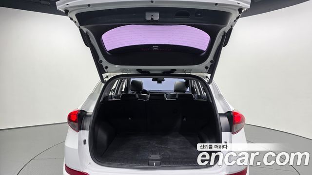 Hyundai Tucson Diesel 2.0 2WD Modern Special 2017 — фото 20