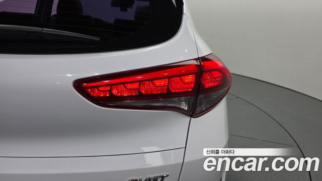 Hyundai Tucson Diesel 2.0 2WD Modern Special 2017 — фото 23