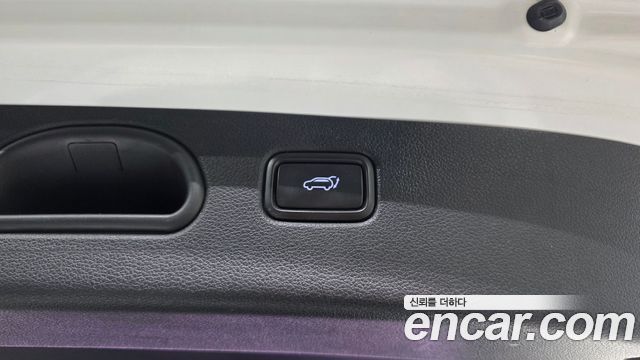 Hyundai Tucson Diesel 2.0 2WD Modern Special 2017 — фото 31