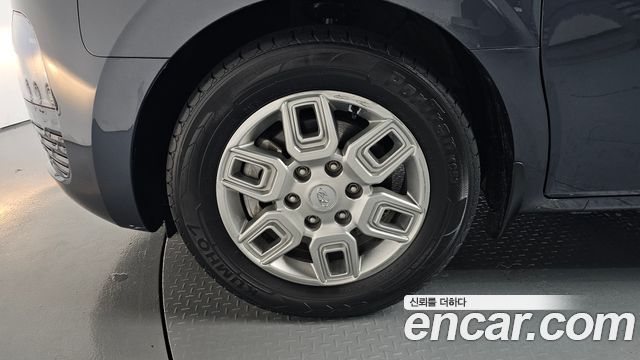 Hyundai Staria Cargo 5-Seater Modern 2022 — фото 5