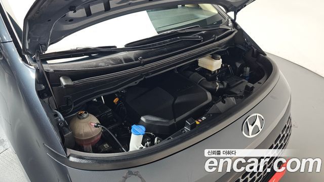 Hyundai Staria Cargo 5-Seater Modern 2022 — фото 6