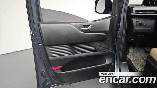 Hyundai Staria Cargo 5-Seater Modern 2022 — фото 24