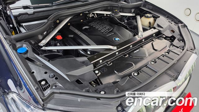 BMW X6 (G06) xDrive40i M Sports Online Exclusive Edition 2021 — фото 6