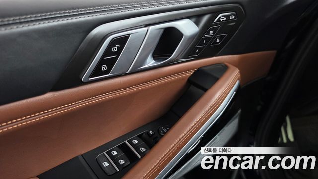 BMW X6 (G06) xDrive40i M Sports Online Exclusive Edition 2021 — фото 19