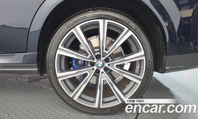 BMW X6 (G06) xDrive40i M Sports Online Exclusive Edition 2021 — фото 21