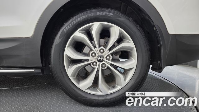Hyundai Santa Fe (DM) Diesel(e-VGT) 2.0 2WD Premium 2014 — фото 5