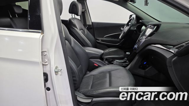 Hyundai Santa Fe (DM) Diesel(e-VGT) 2.0 2WD Premium 2014 — фото 11