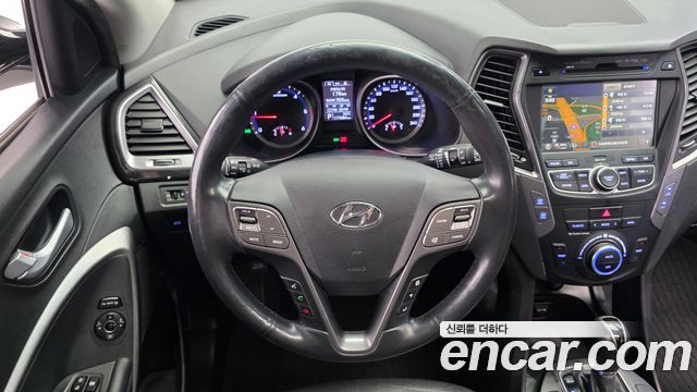 Hyundai Santa Fe (DM) Diesel(e-VGT) 2.0 2WD Premium 2014 — фото 13