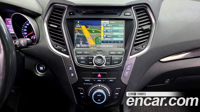 Hyundai Santa Fe (DM) Diesel(e-VGT) 2.0 2WD Premium 2014 — фото 15