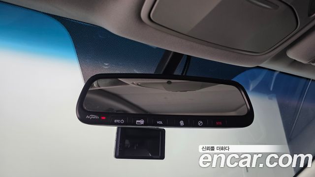 Hyundai Santa Fe (DM) Diesel(e-VGT) 2.0 2WD Premium 2014 — фото 17