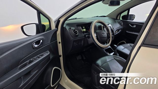 Renault Korea QM3 LE 2018 — фото 10