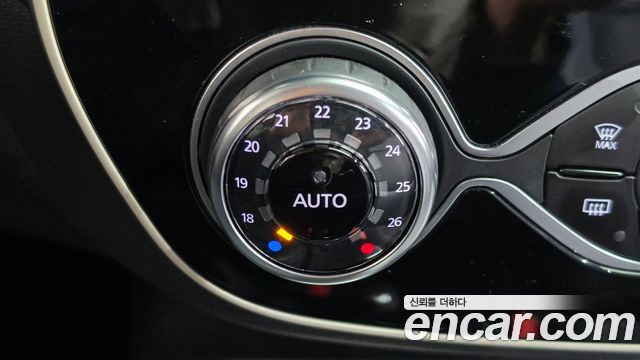 Renault Korea QM3 LE 2018 — фото 19