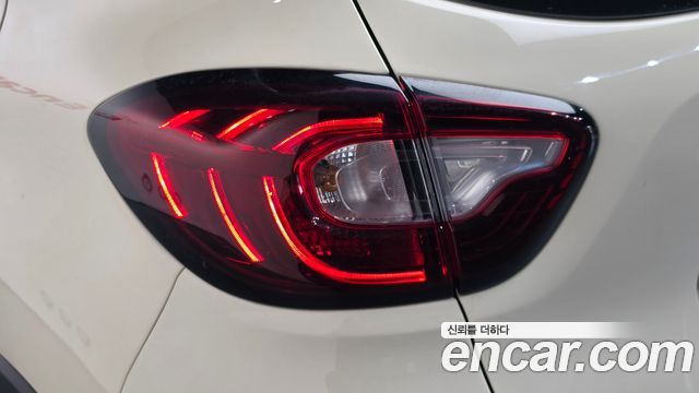 Renault Korea QM3 LE 2018 — фото 23