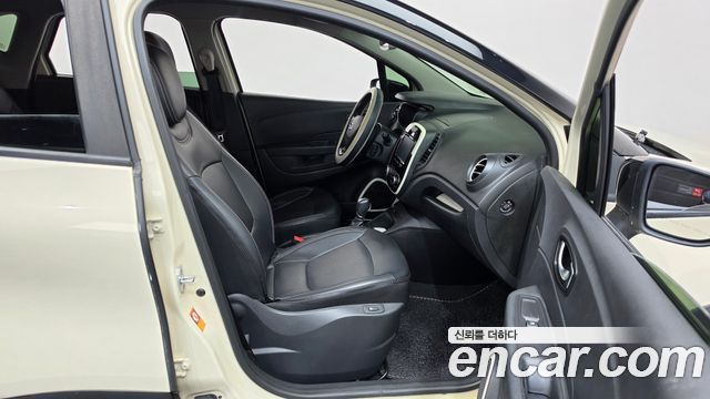 Renault Korea QM3 LE 2018 — фото 26
