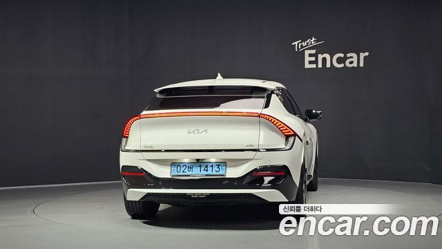 Kia EV6 Long Range 4WD GT Line 2022 — фото 4
