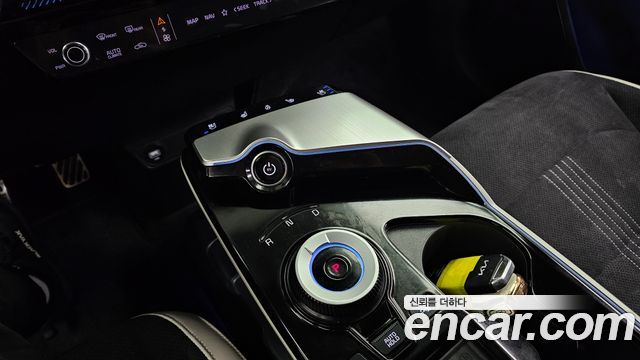 Kia EV6 Long Range 4WD GT Line 2022 — фото 9