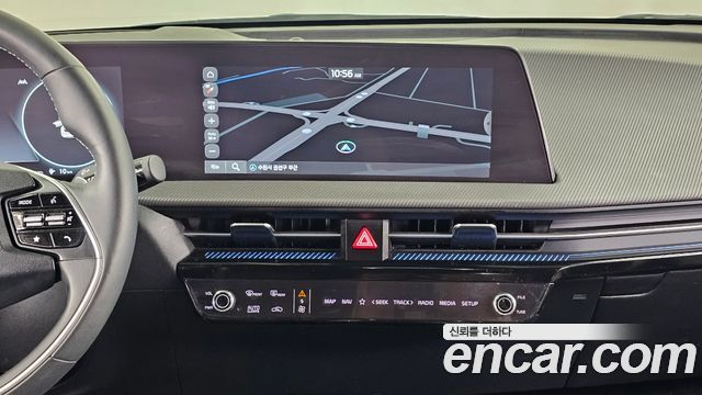 Kia EV6 Long Range 4WD GT Line 2022 — фото 22