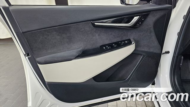Kia EV6 Long Range 4WD GT Line 2022 — фото 30