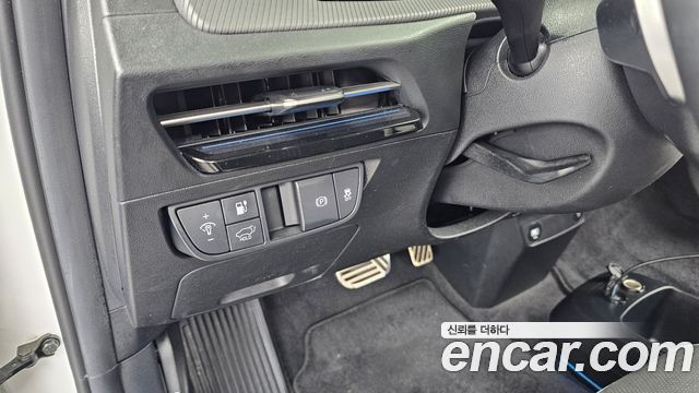 Kia EV6 Long Range 4WD GT Line 2022 — фото 33