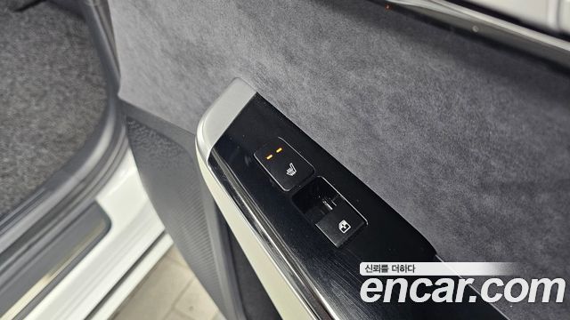 Kia EV6 Long Range 4WD GT Line 2022 — фото 36