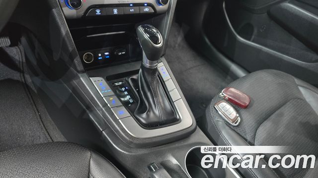 Hyundai Avante (AD) 1.6 GDI Smart 2018 — фото 9
