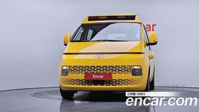 Hyundai Staria L3.5  Kinder Safety Car 11-Seater 2023 — фото 3