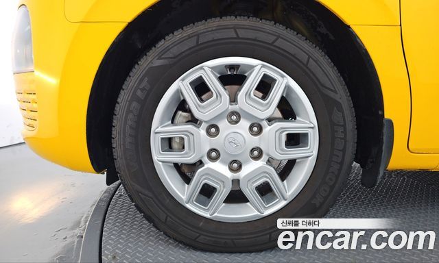 Hyundai Staria L3.5  Kinder Safety Car 11-Seater 2023 — фото 5