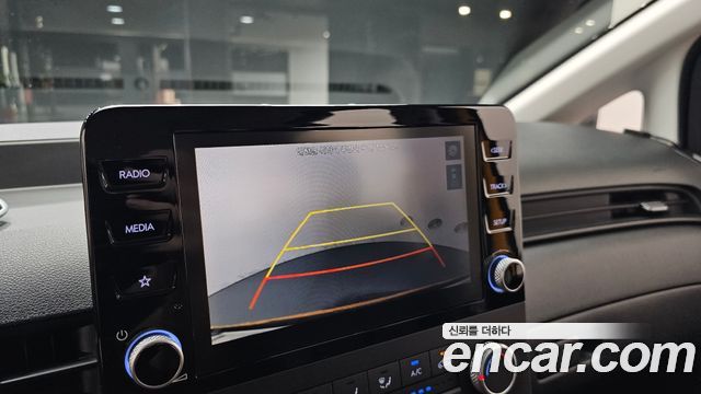 Hyundai Staria L3.5  Kinder Safety Car 11-Seater 2023 — фото 15