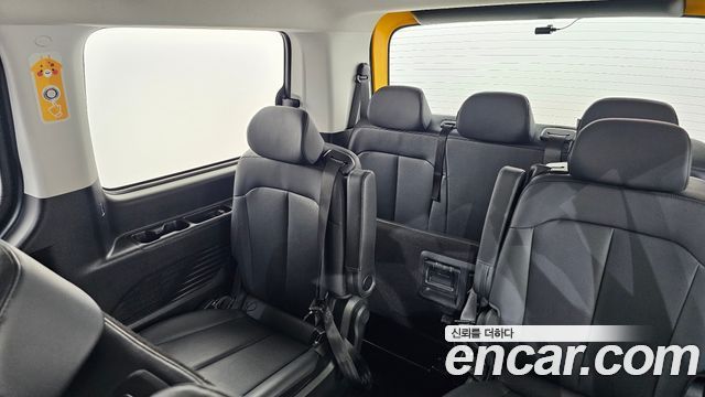 Hyundai Staria L3.5  Kinder Safety Car 11-Seater 2023 — фото 28