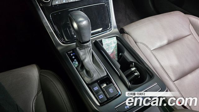 Hyundai Grandeur (IG) 2.4 Premium 2018 — фото 9