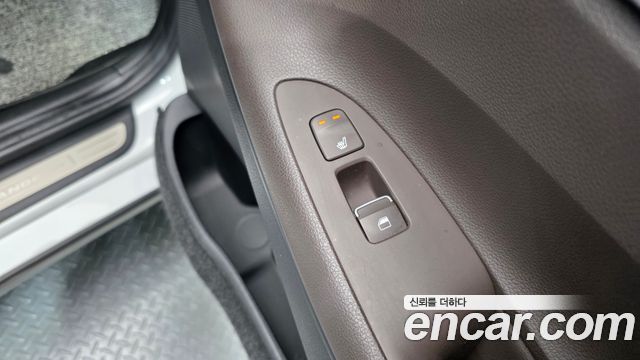 Hyundai Grandeur (IG) 2.4 Premium 2018 — фото 19