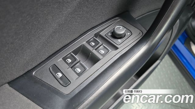 Volkswagen T-Roc 2.0 TDI Style 2021 — фото 19