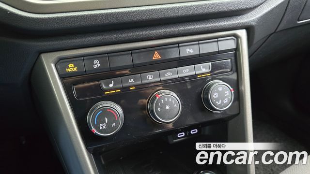 Volkswagen T-Roc 2.0 TDI Style 2021 — фото 27