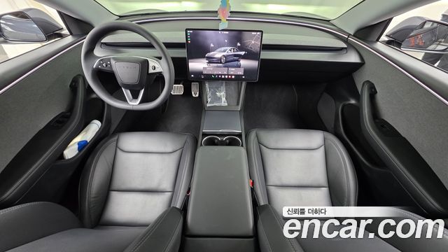 Tesla Model 3 RWD 2025 — фото 7