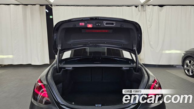 Mercedes-Benz C-Class (W205) C43 AMG 4MATIC 2019 — фото 20